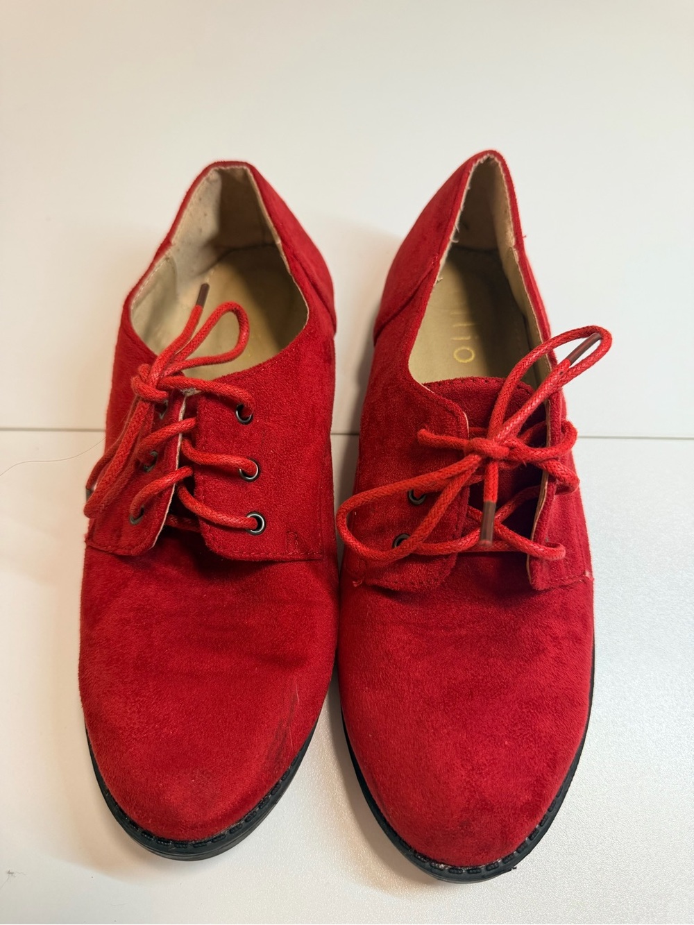 Ollio Red Suede Lace-Up Women's Flats
